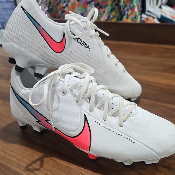 Nike Mercurial Vapor 13 Academy MG Flash Crimson - White/Flash Crimson